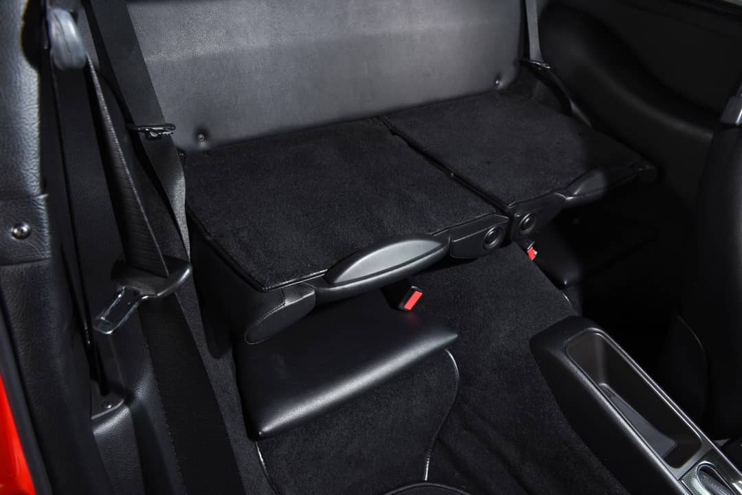 1996 Porsche 911 Carrera 4S — photo 33