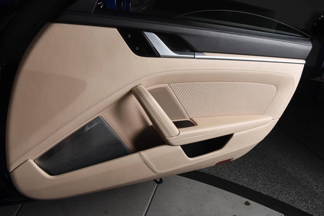 2021 Porsche 911 Targa 4S Heritage Edition — photo 32