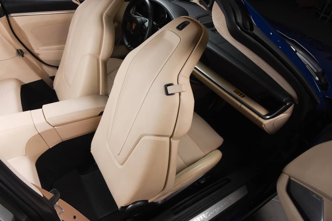 2021 Porsche 911 Targa 4S Heritage Edition — photo 35