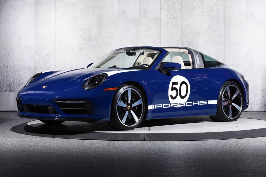 2021 Porsche 911 Targa 4S Heritage Edition — photo 10