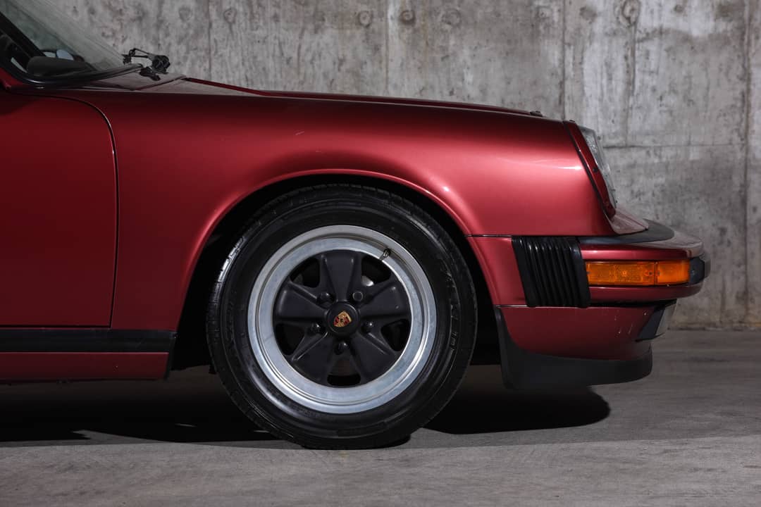 1989 Porsche 911 Targa — photo 12