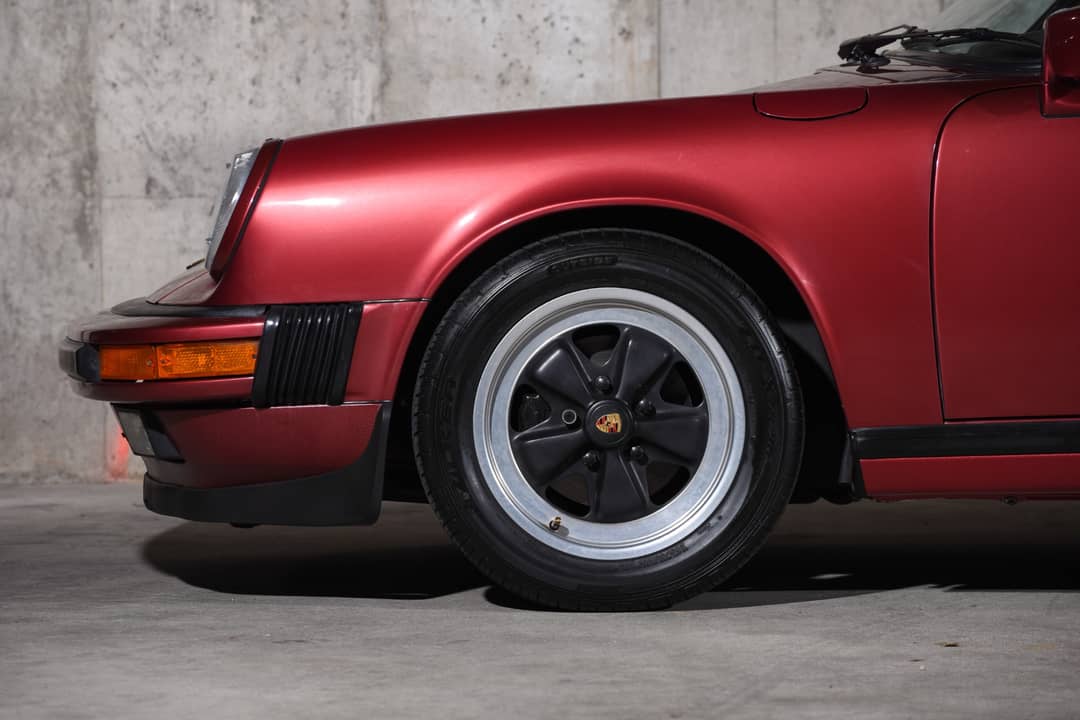 1989 Porsche 911 Targa — photo 13