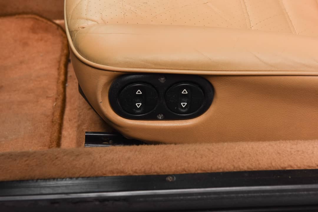1989 Porsche 911 Targa — photo 18