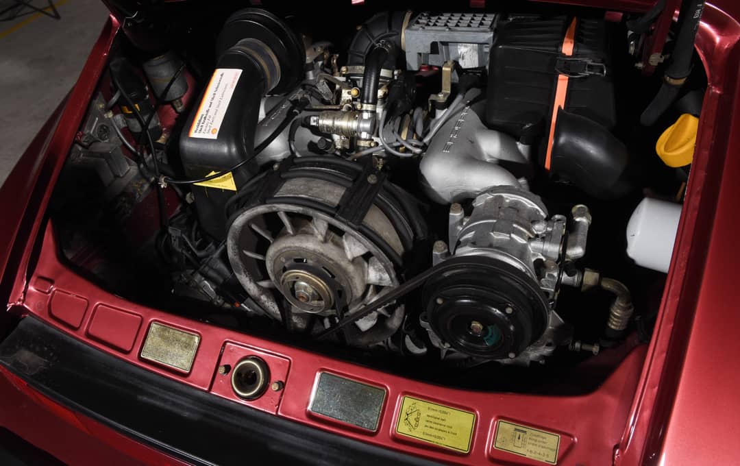 1989 Porsche 911 Targa — photo 27