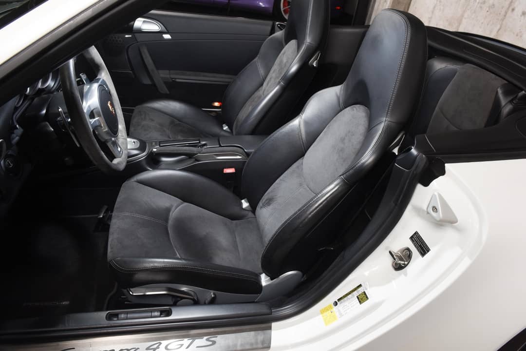 2012 Porsche 911 Carrera 4 GTS — photo 6