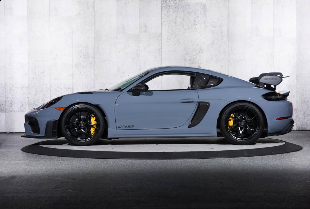 2024 Porsche 718 Cayman GT4 RS — photo 11