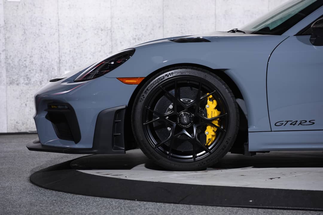 2024 Porsche 718 Cayman GT4 RS — photo 16