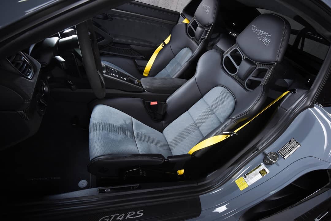 2024 Porsche 718 Cayman GT4 RS — photo 4