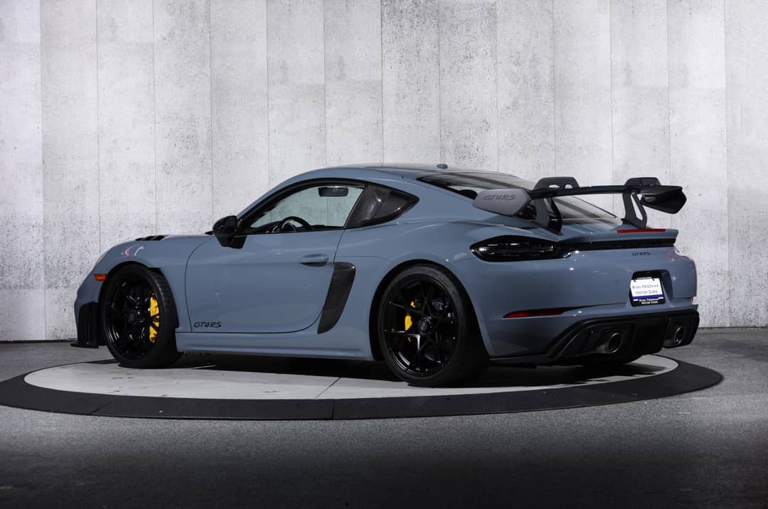 2024 Porsche 718 Cayman GT4 RS — photo 8