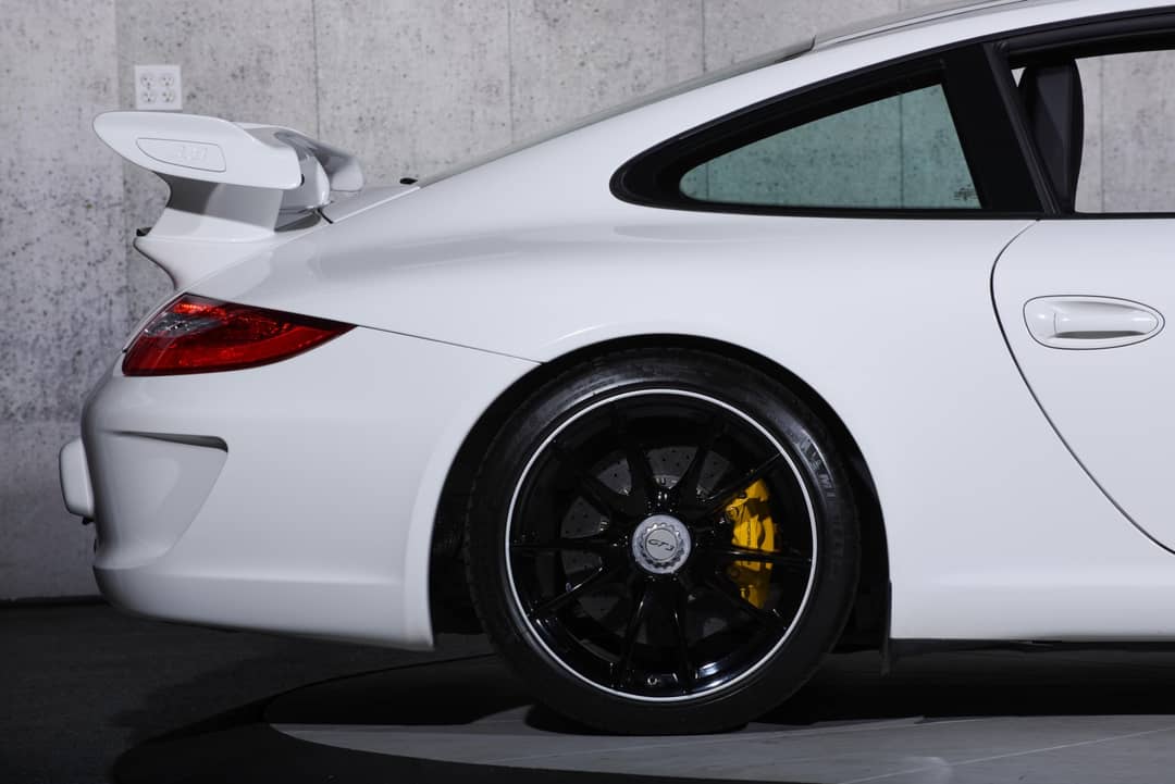2010 Porsche 911 GT3 — photo 30