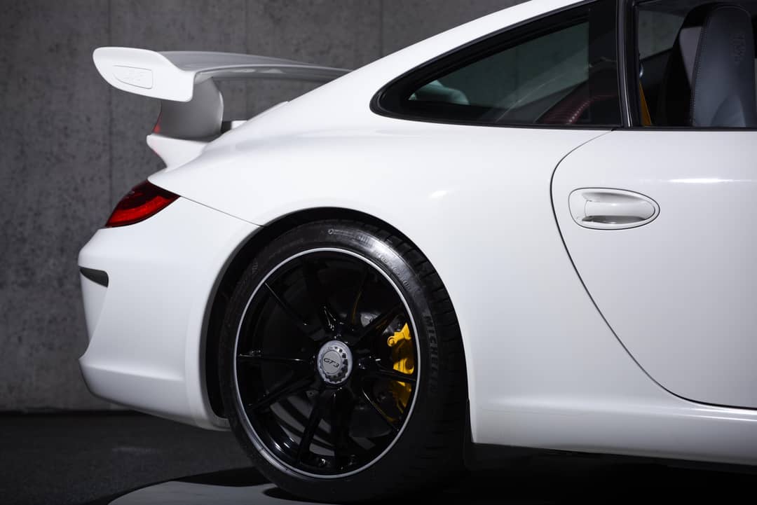2010 Porsche 911 GT3 — photo 35