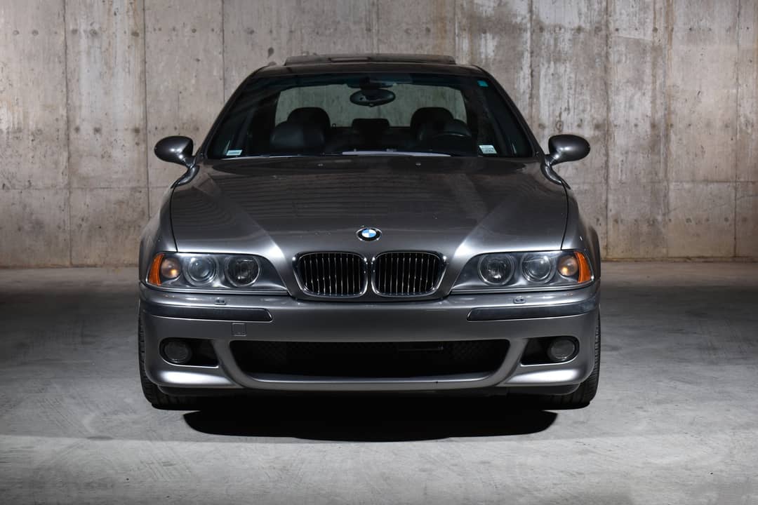 2003 BMW M5 — photo 10