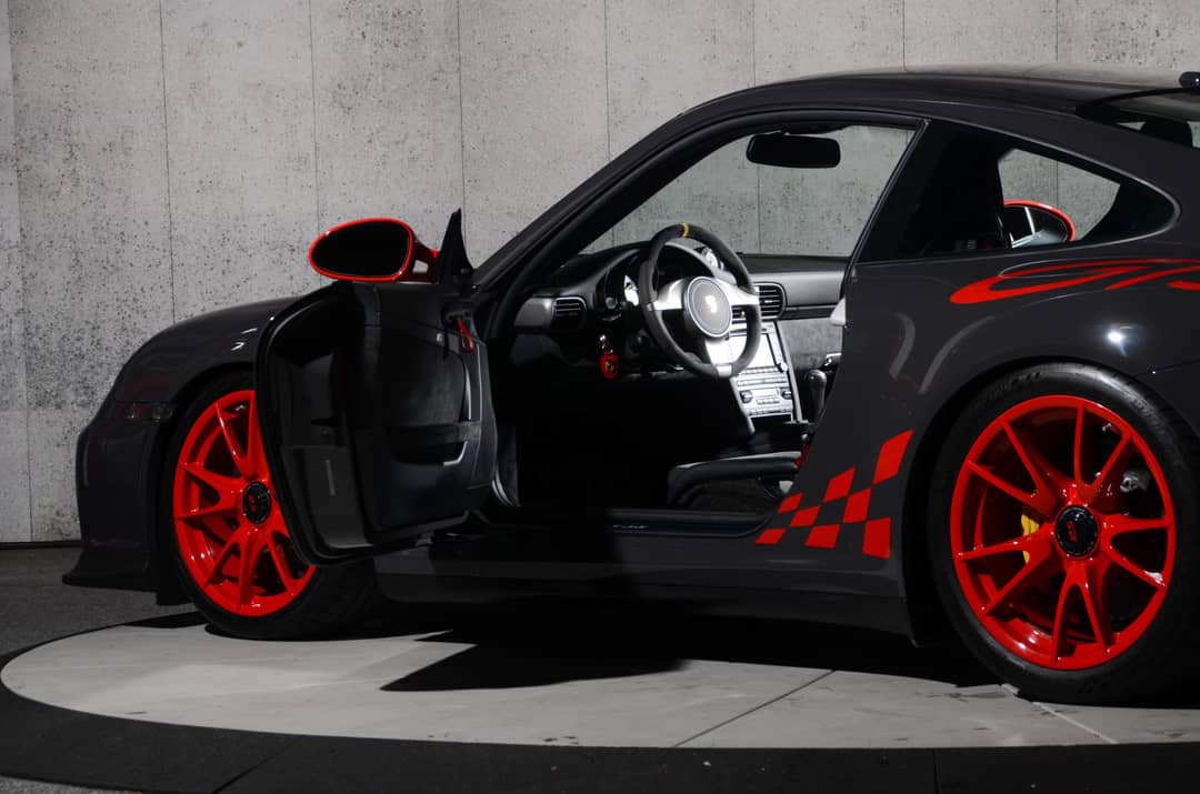 2010 Porsche 911 GT3 RS — photo 22