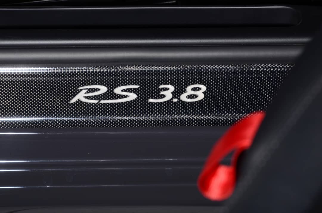 2010 Porsche 911 GT3 RS — photo 28