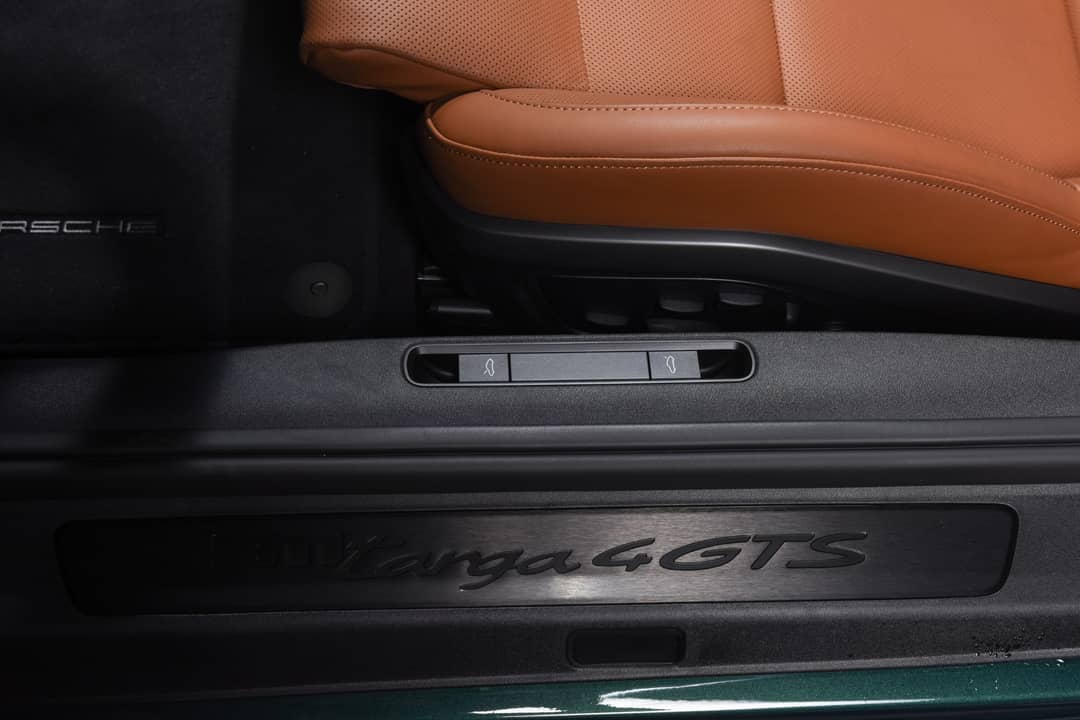 2024 Porsche 911 Targa 4 GTS — photo 28