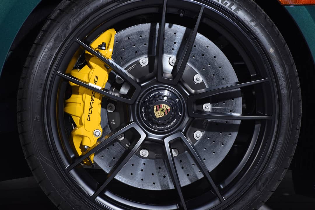 2024 Porsche 911 Targa 4 GTS — photo 36