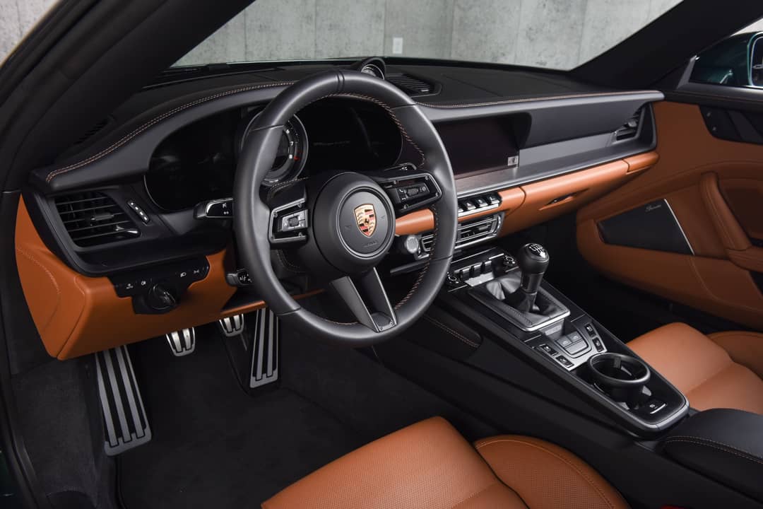 2024 Porsche 911 Targa 4 GTS — photo 5