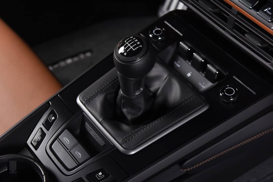 2024 Porsche 911 Targa 4 GTS — photo 6