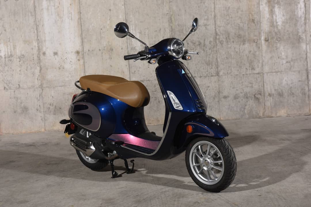 2023 Vespa Primavera 50 — photo 2
