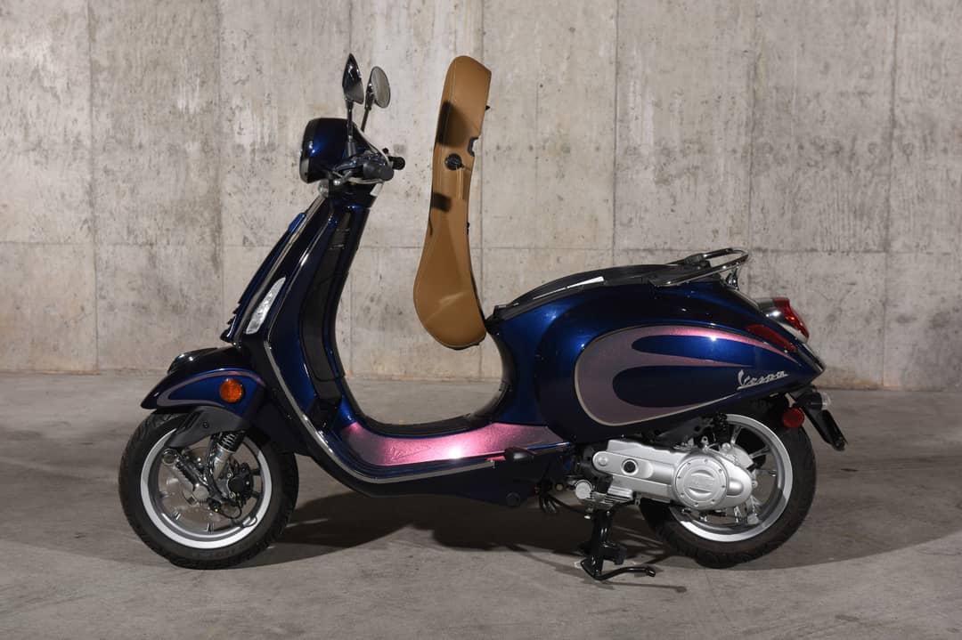 2023 Vespa Primavera 50 — photo 9