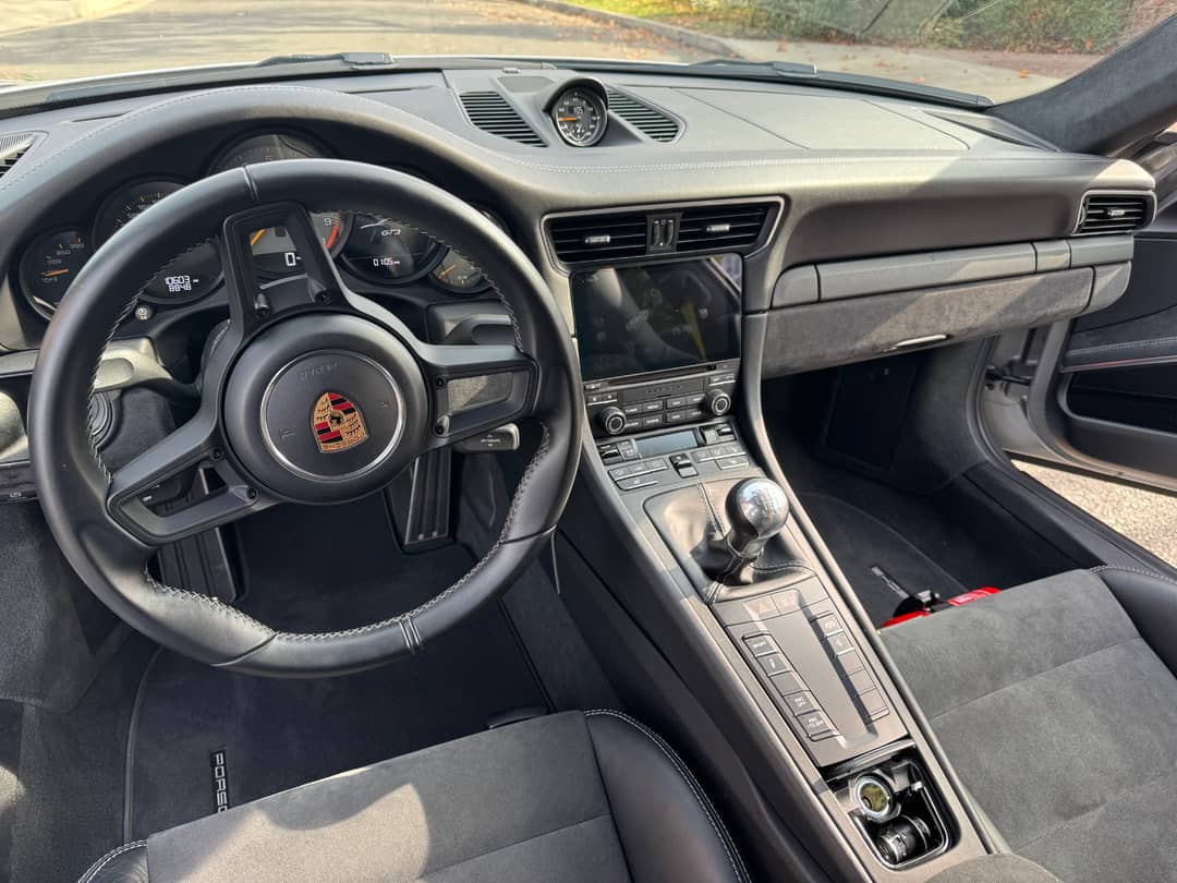 2018 Porsche 911 GT3 — photo 11
