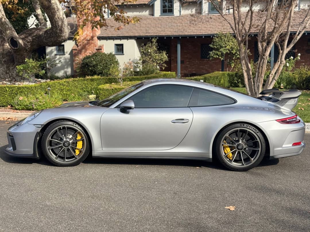 2018 Porsche 911 GT3 — photo 4