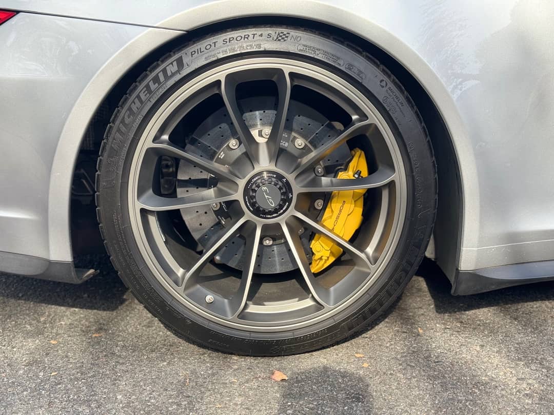 2018 Porsche 911 GT3 — photo 9