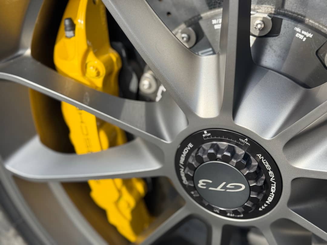2018 Porsche 911 GT3 — photo 10