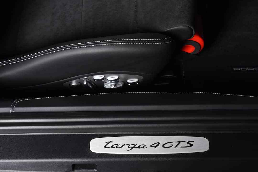 2016 Porsche 911 Targa 4 GTS — photo 30