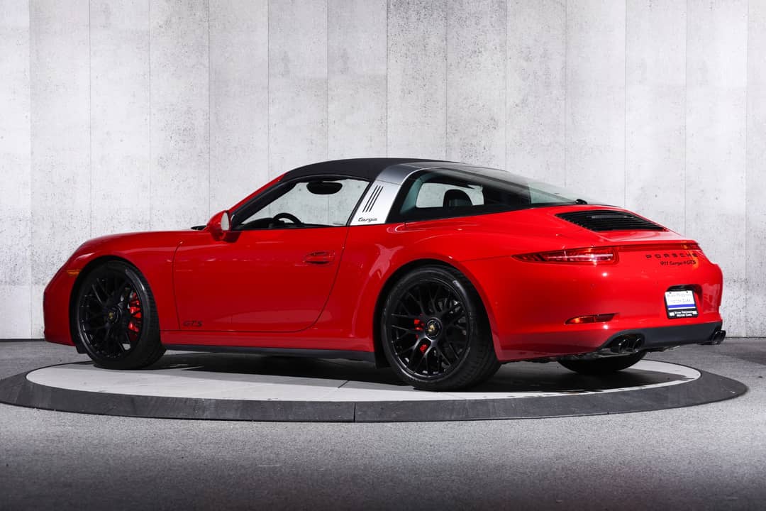 2016 Porsche 911 Targa 4 GTS — photo 9