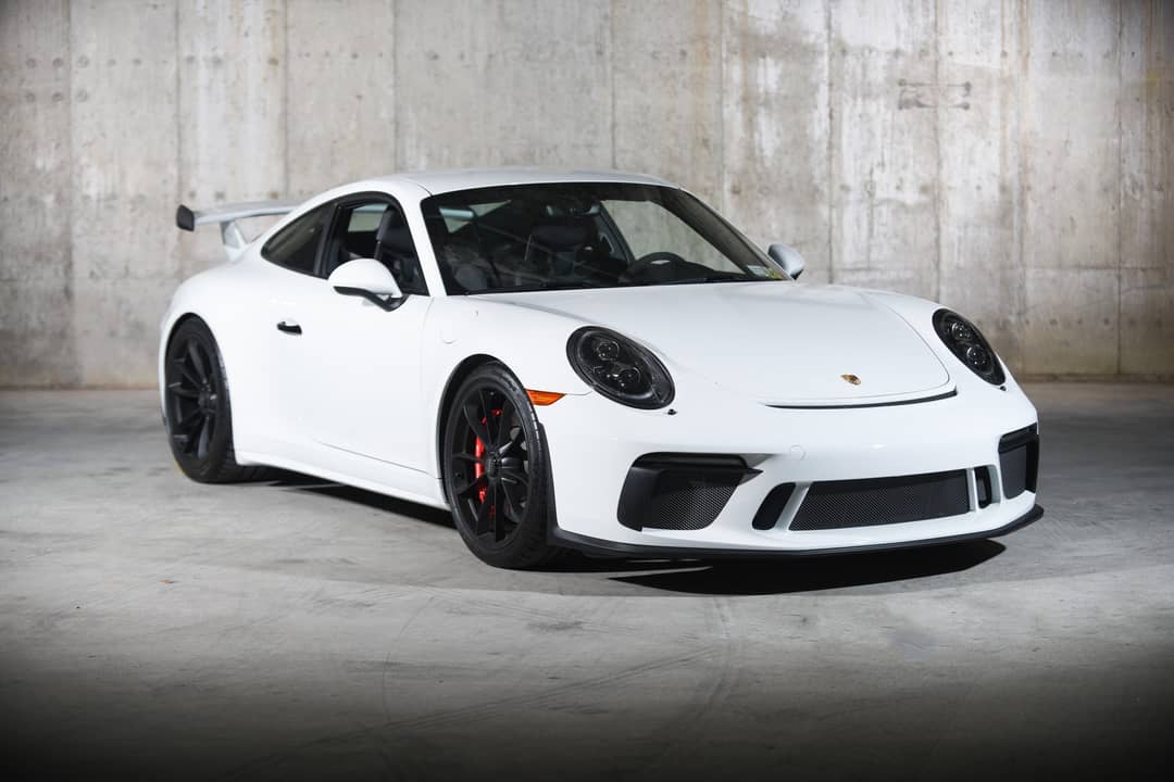 2018 Porsche 911 GT3 — photo 2