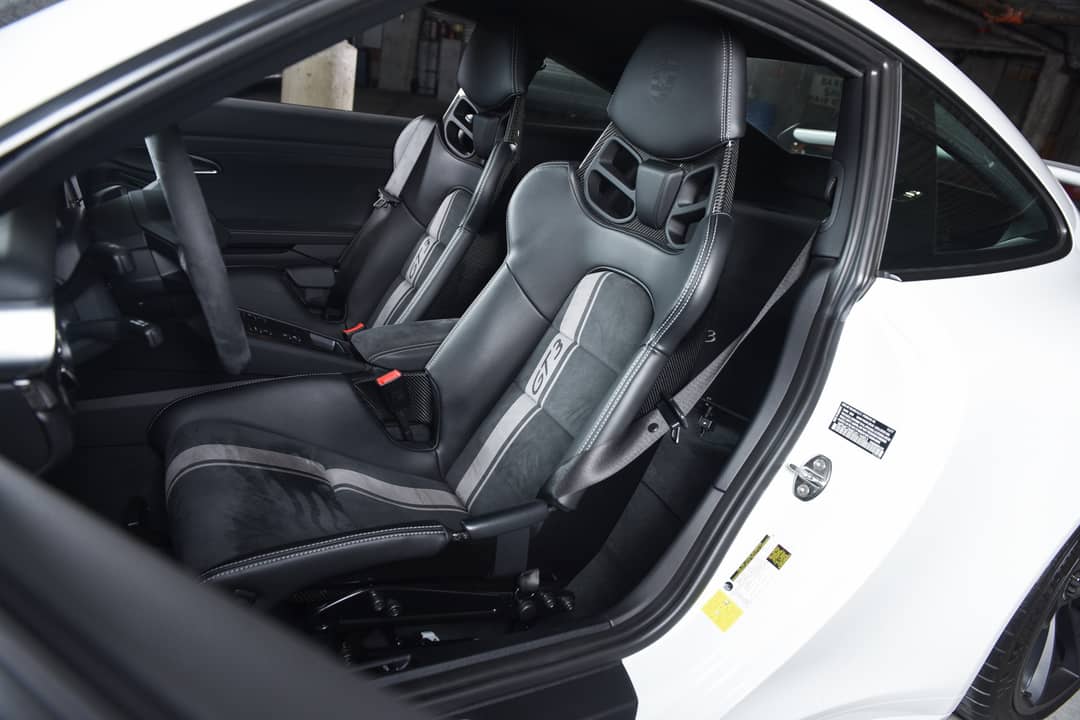 2018 Porsche 911 GT3 — photo 40