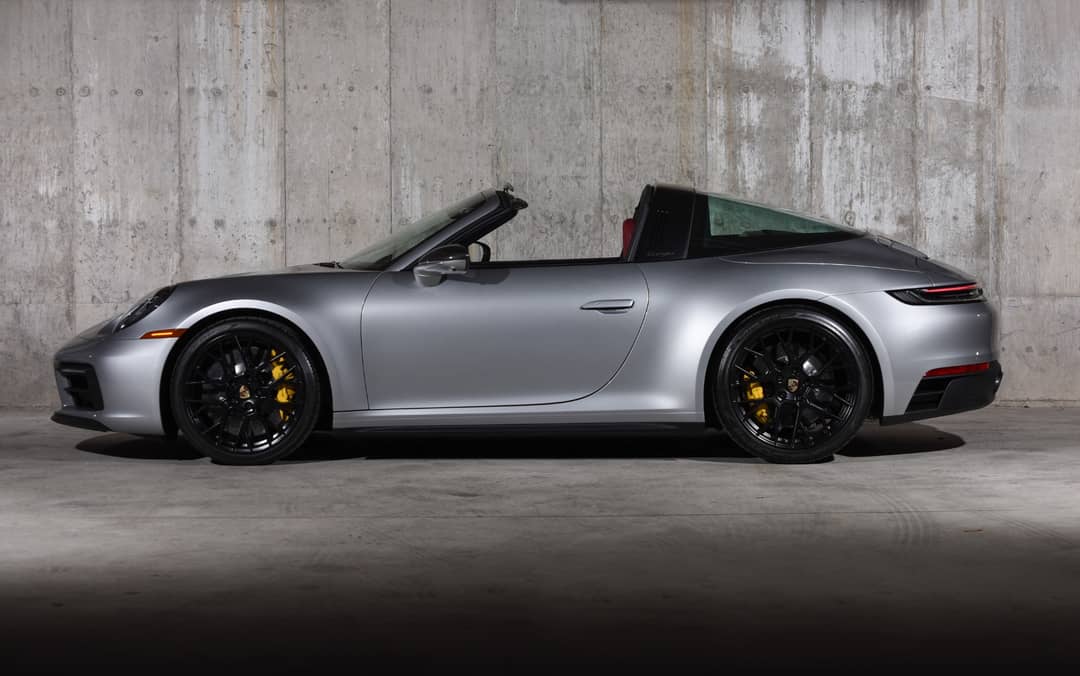 2024 Porsche 911 Targa 4 GTS — photo 13
