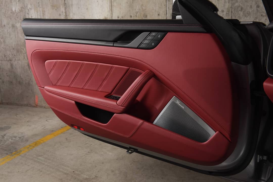 2024 Porsche 911 Targa 4 GTS — photo 26