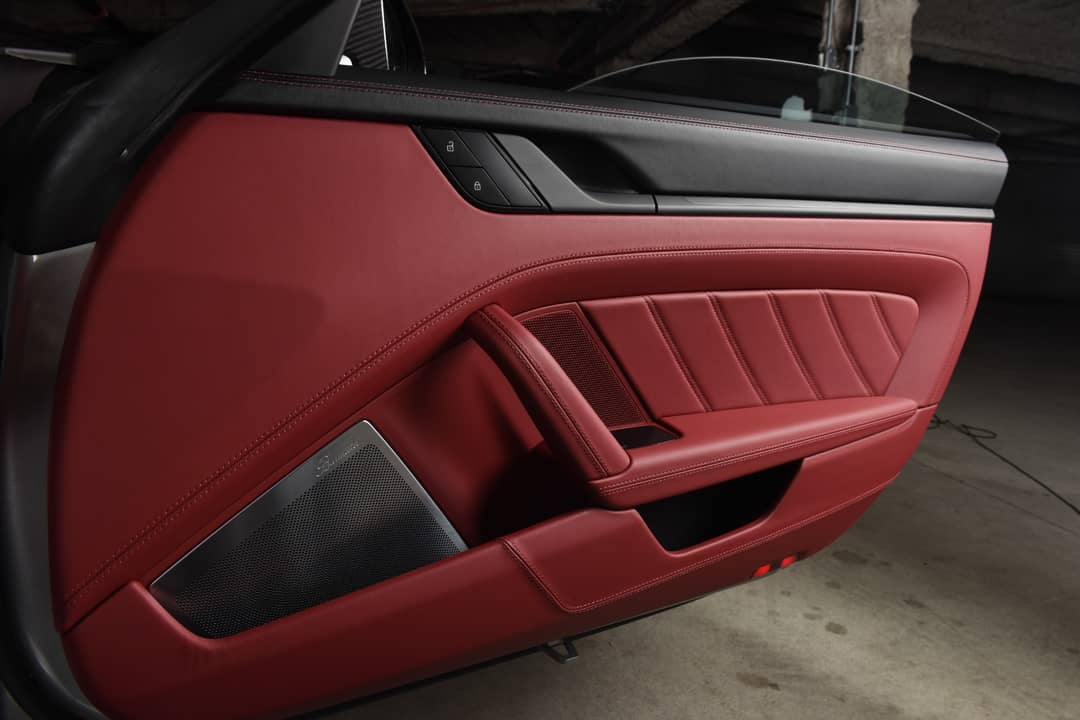 2024 Porsche 911 Targa 4 GTS — photo 27