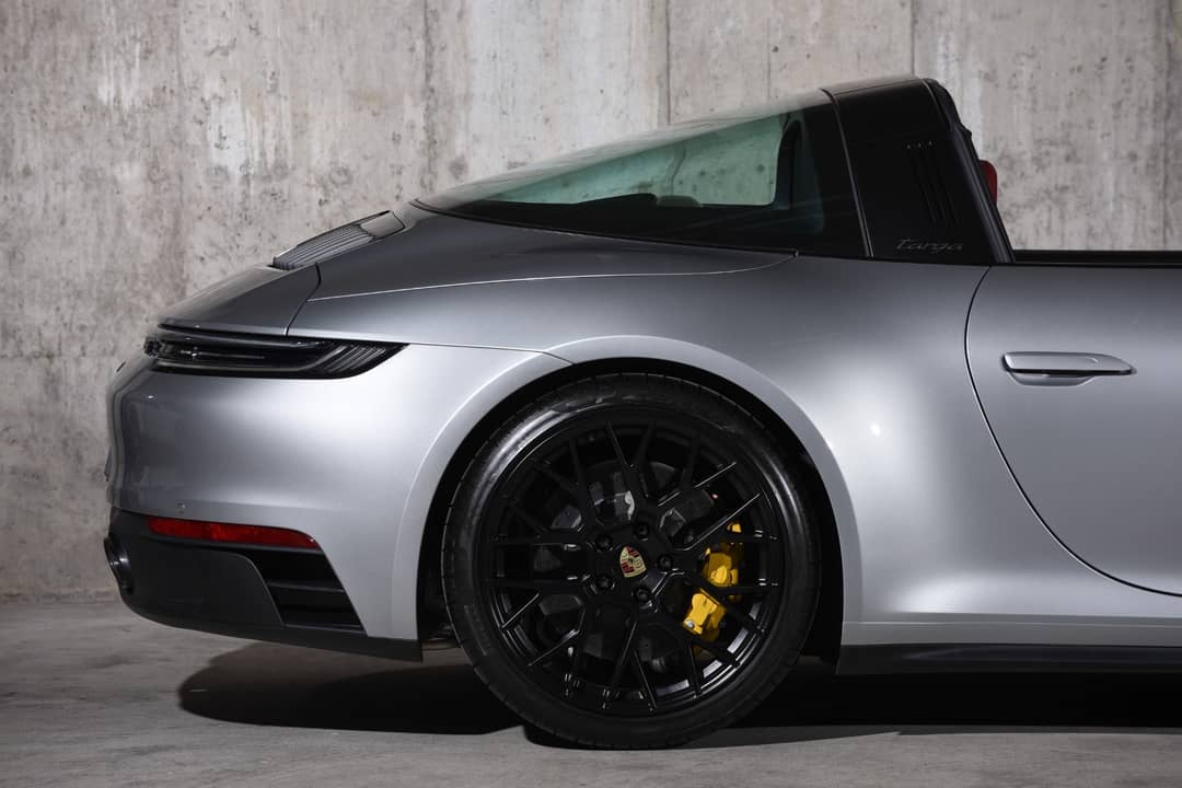 2024 Porsche 911 Targa 4 GTS — photo 7