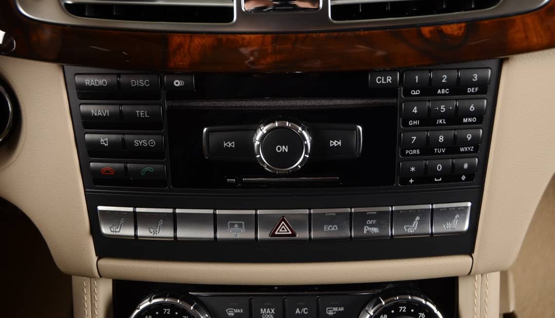2012 Mercedes-Benz CLS 63 AMG — photo 14