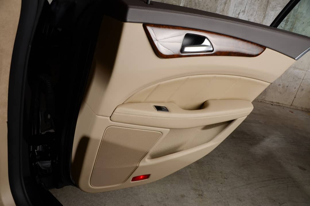 2012 Mercedes-Benz CLS 63 AMG — photo 23