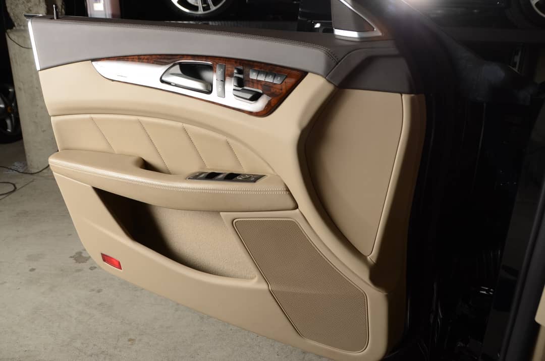 2012 Mercedes-Benz CLS 63 AMG — photo 9