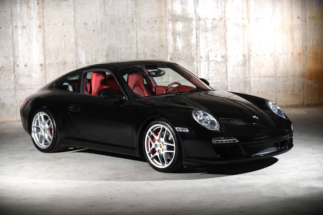 2011 Porsche 911 Carrera S — photo 2