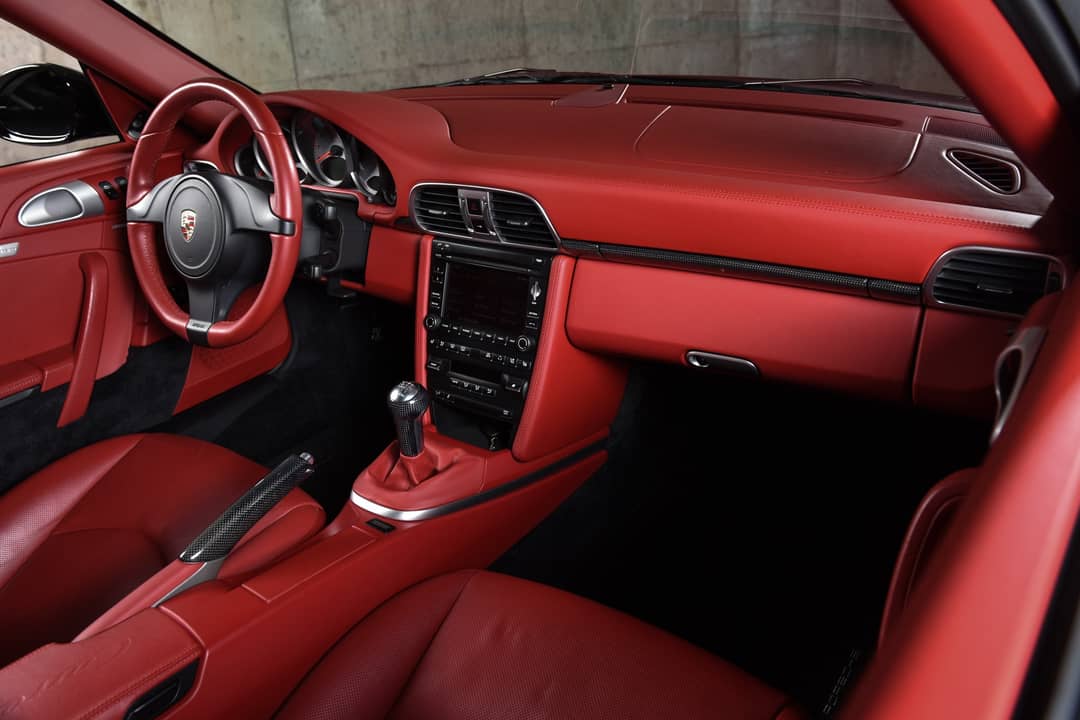 2011 Porsche 911 Carrera S — photo 35