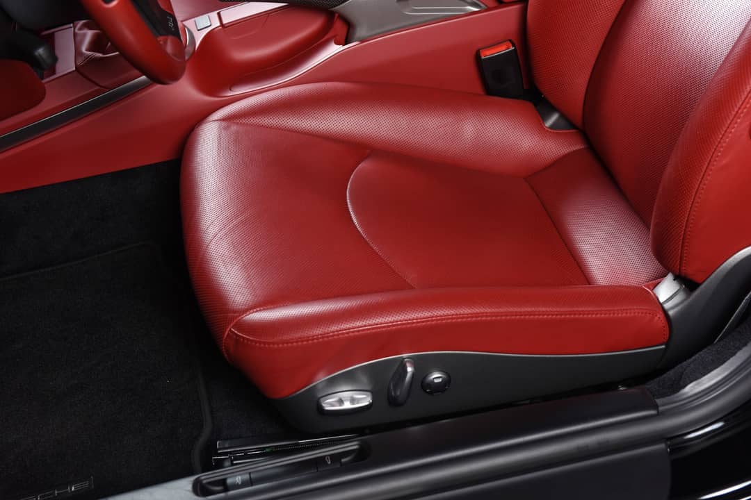 2011 Porsche 911 Carrera S — photo 40