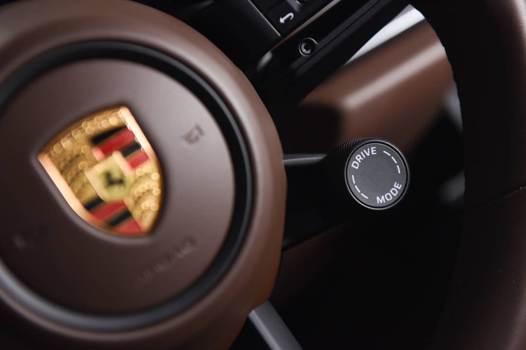 2021 Porsche 911 Carrera S — photo 25