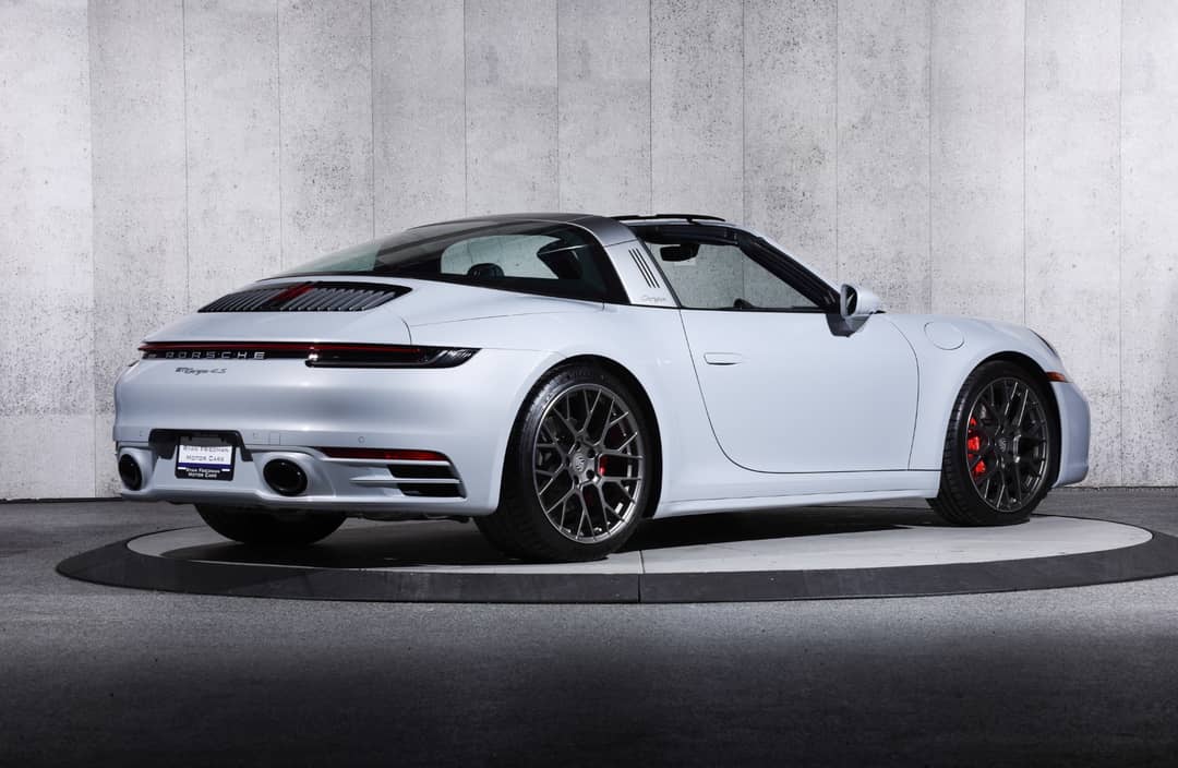 2024 Porsche 911 Targa 4S — photo 3