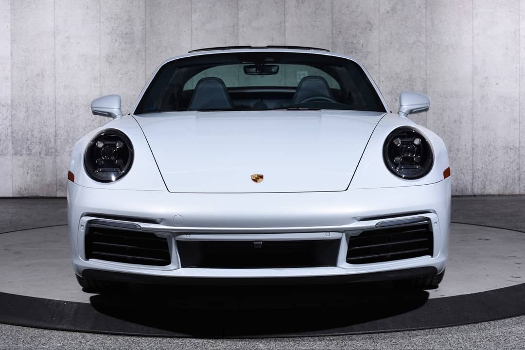 2024 Porsche 911 Targa 4S — photo 10