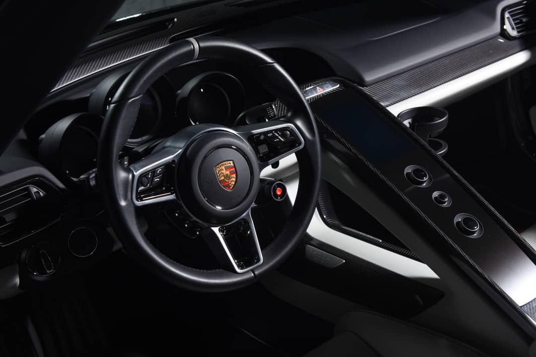 2015 Porsche 918 Spyder — photo 17