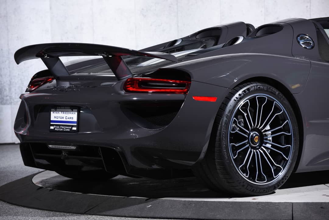 2015 Porsche 918 Spyder — photo 43