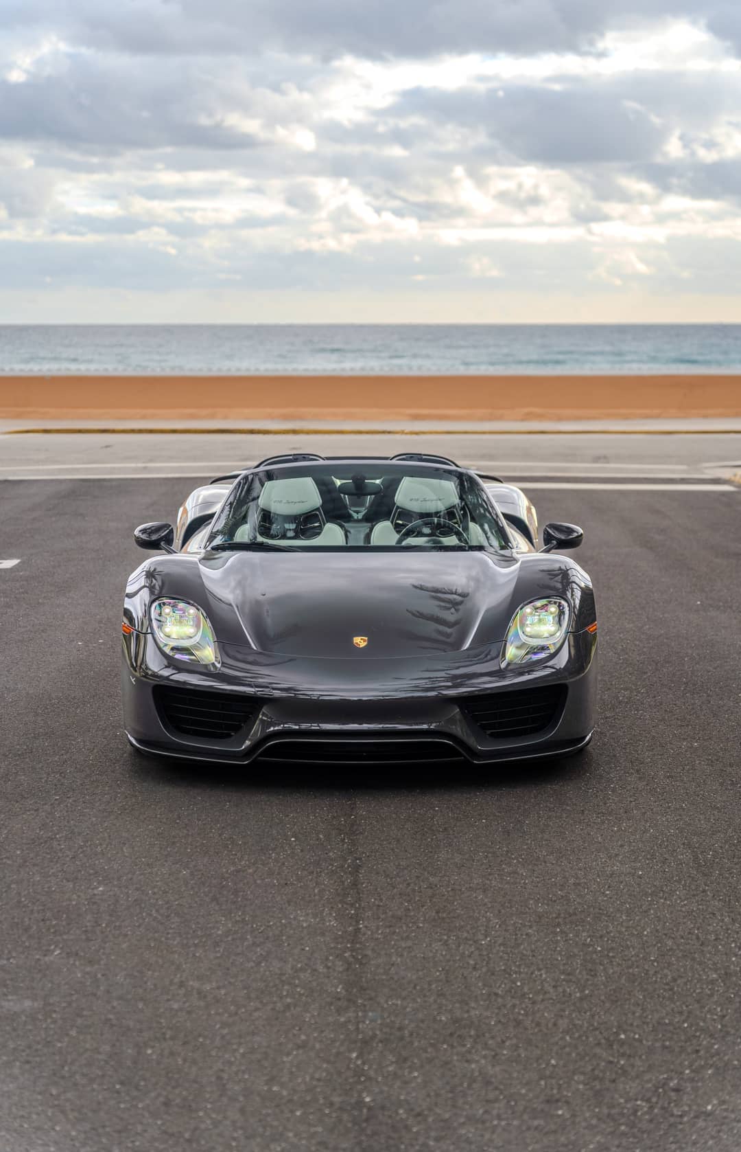 2015 Porsche 918 Spyder — photo 47