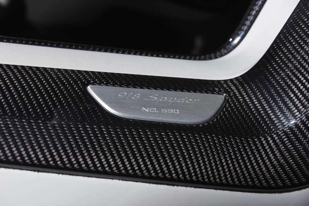 2015 Porsche 918 Spyder — photo 6