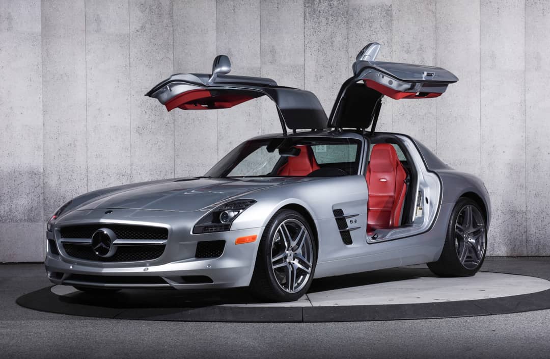 2011 Mercedes-Benz SLS AMG — photo 2